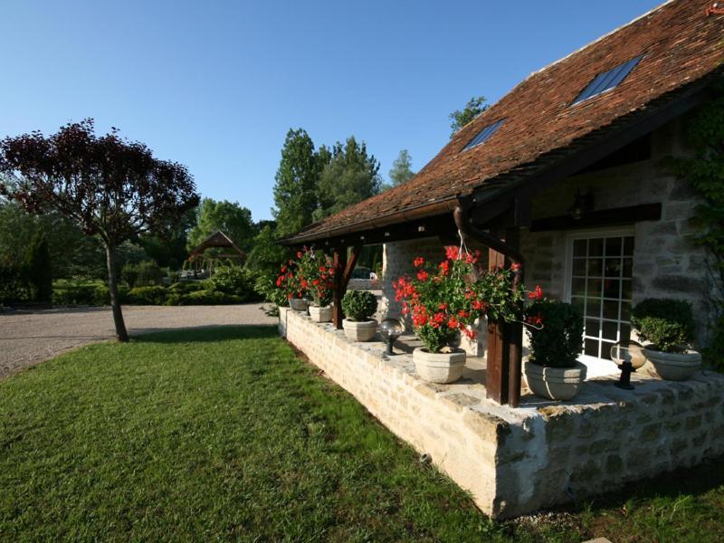 Moulin Du Soustre Acomodação com café da manhã Cavagnac Exterior foto